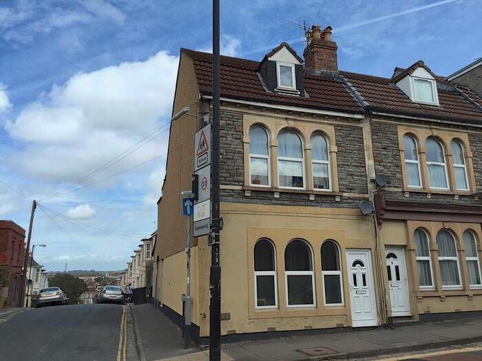 2 Bedroom Maisonette To Rent In Clouds Hill Avenue, St George, Bristol, BS5
