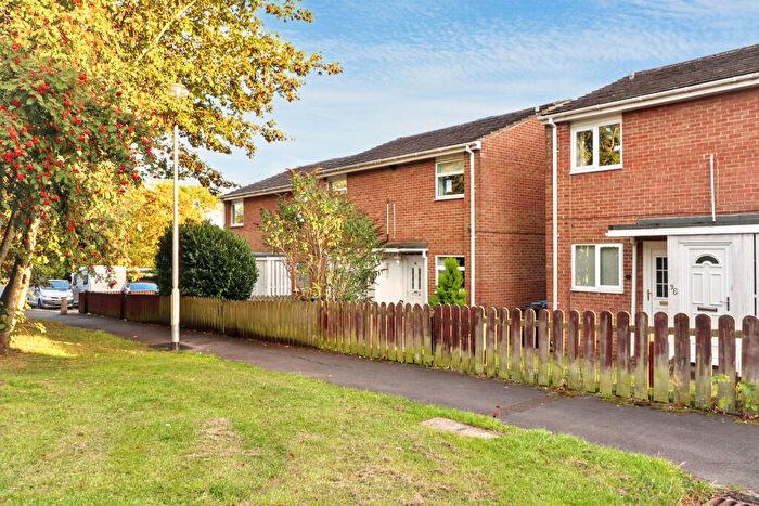 2 Bedroom Flat For Sale In Hamsterley Drive, Crook, DL15