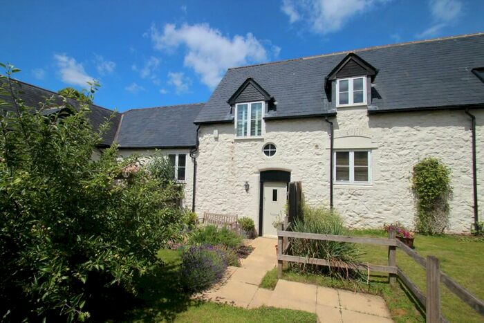 4 Bedroom Terraced House To Rent In The Gallops, Foxhill, Swindon, ., SN4