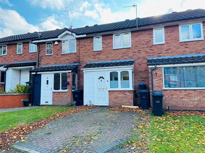 2 Bedroom Terraced House To Rent In Tamar Rise, Amblecote, Stourbridge, West Midlands, DY8