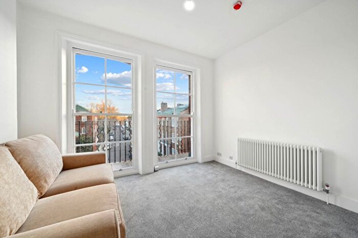 1 Bedroom Flat To Rent In South Parade, Chelsea, London, SW3