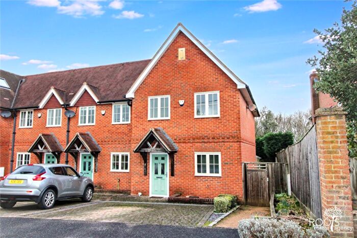 3 Bedroom End Of Terrace House For Sale In Nurses Cottages, Cock Lane, Bradfield Southend, Reading, RG7