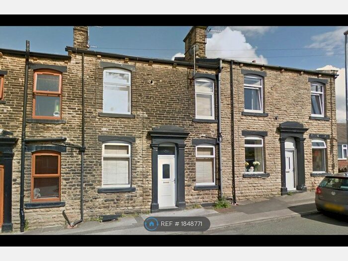 2 Bedroom Terraced House To Rent In Greenside, Pudsey, LS28