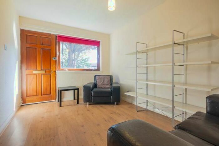 1 Bedroom Semi-Detached House To Rent In Drylaw House Gardens, Edinburgh, EH4