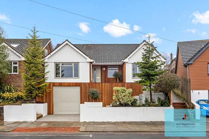 3 Bedroom Detached Bungalow For Sale In Goldstone Way, Hove, BN3