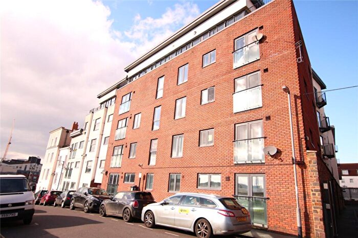 1 Bedroom Apartment To Rent In Waterloo Road, Bristol, BS2