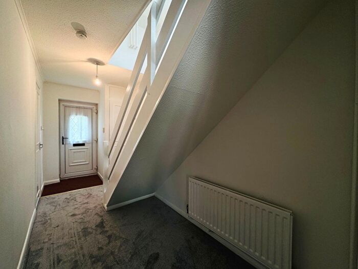 3 Bedroom End Of Terrace House For Sale In Hampden Close, Crawley, RH10