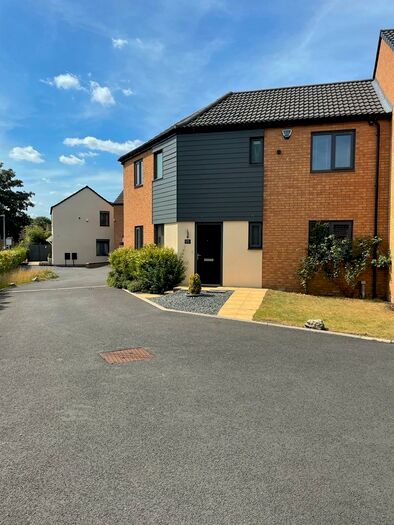 3 Bedroom House To Rent In Sundew Drive, Birmingham, B37