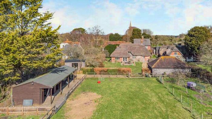 3 Bedroom Detached House For Sale In Martin, Fordingbridge, SP6