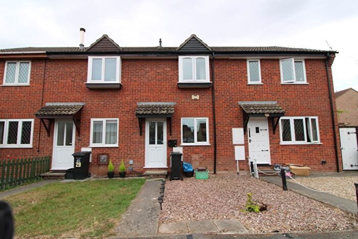 2 Bedroom Terraced House To Rent In Westwood Road, Bridgwater, TA6