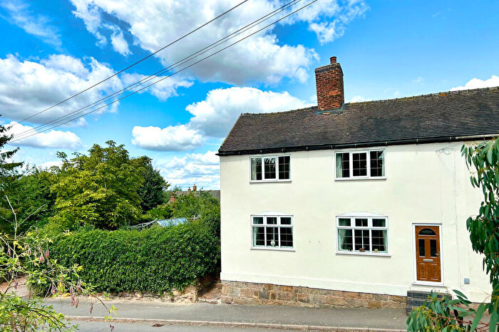 3 Bedroom End Of Terrace House For Sale In Woodville Road, Hartshorne, DE11