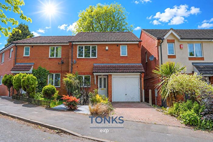 3 Bedroom Semi-Detached House For Sale In Beecher Place, Halesowen, B63