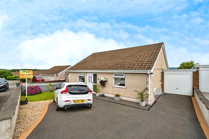 4 Bedroom Bungalow For Sale In Heol Will George, Waunarlwydd, Swansea, SA5