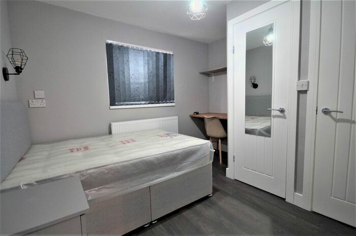 5 Bedroom End Of Terrace House To Rent In Marlborough Road, Coventry CV2