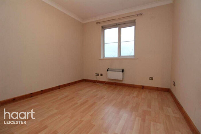 2 Bedroom Apartment To Rent In Hinckley Road, Leicester, LE3