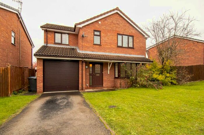 4 Bedroom Detached House To Rent In Hatfield Drive, West Bridgford, Nottingham, NG2