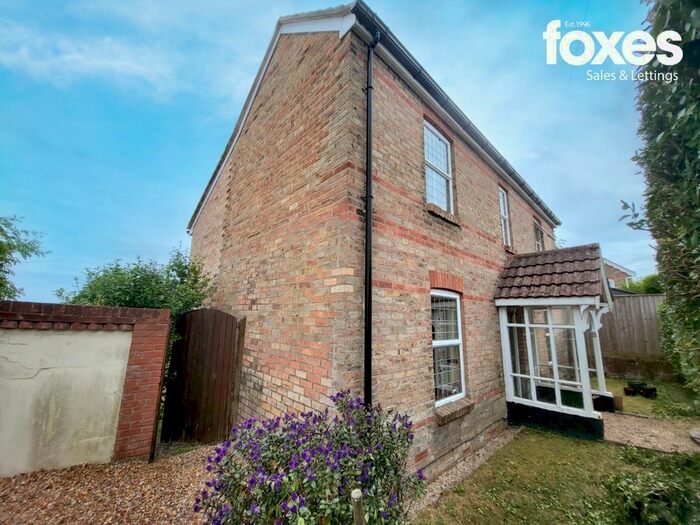 3 Bedroom Detached House To Rent In Victoria Crescent, Poole, Dorset, BH12