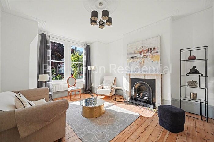 4 Bedroom Terraced House For Sale In Boundary Road, London, N22