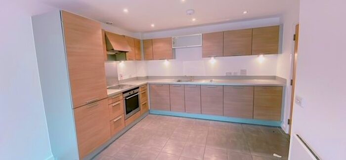 2 Bedroom Flat To Rent In Thames Road, London, W4