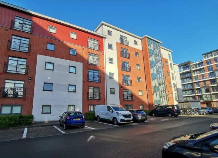 1 Bedroom Apartment For Sale In Woden Street, Manchester, M5
