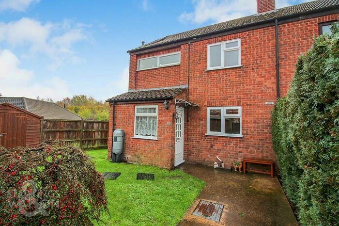 3 Bedroom Semi-Detached House To Rent In Yew Tree Court, Hockering, Dereham, NR20