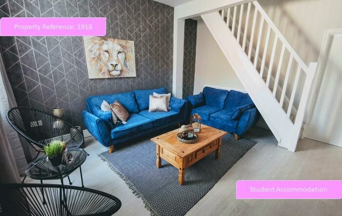 4 Bedroom Terraced House To Rent In Leek Road, Shelton, Stoke-On-Trent, ST4