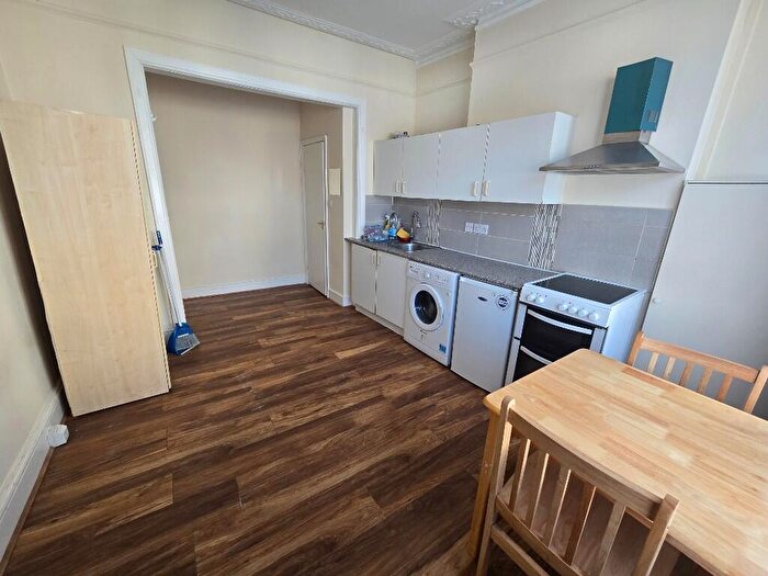 Studio To Rent In Forest Hill Road, London, SE22