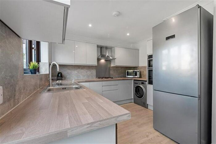 7 Bedroom House To Rent In Bedroom Detached House In Poole, BH12