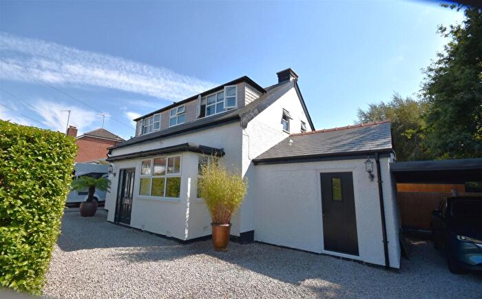 3 Bedroom Detached House For Sale In Flag Lane, Little Neston, Neston, CH64