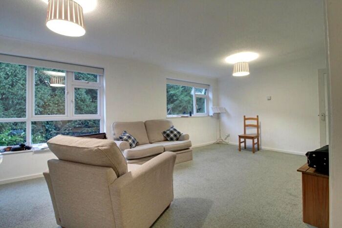 2 Bedroom Apartment To Rent In Whetstone Close, Farquhar Road, Edgbaston, B15