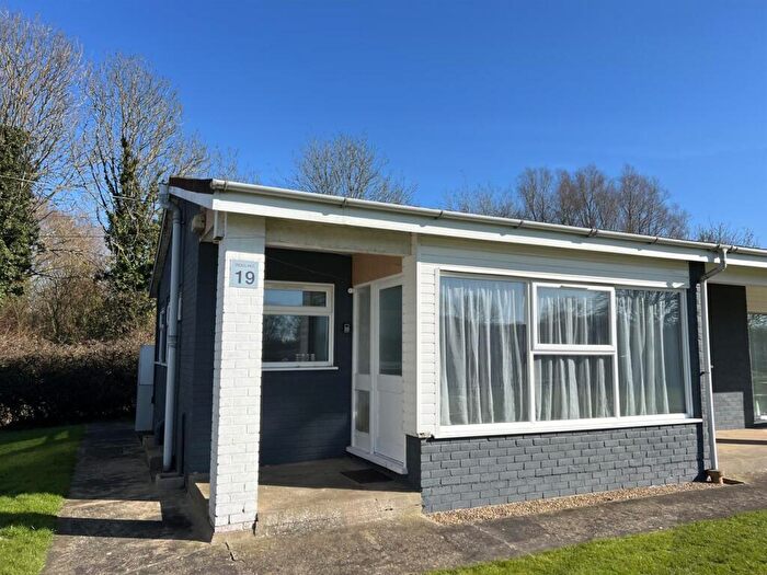 2 Bedroom Chalet For Sale In Broadlands Holiday Park, Oulton Broad, Lowestoft, NR33