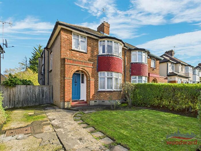 4 Bedroom Semi Detached House For Sale In Furness Road, Harrow, HA2