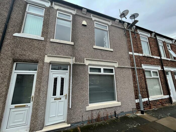 2 Bedroom Terraced House To Rent In Locomotive Street/ Springfield - Darlington, DL1