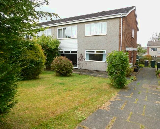 2 Bedroom Flat To Rent In Cairns Gardens, Balerno, EH14