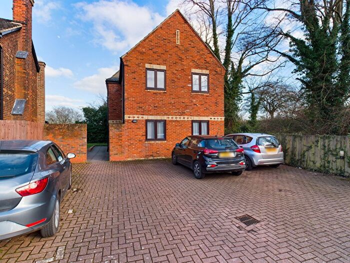 1 Bedroom Flat For Sale In Bearton Villas, Bedford Road, Hitchin, SG5