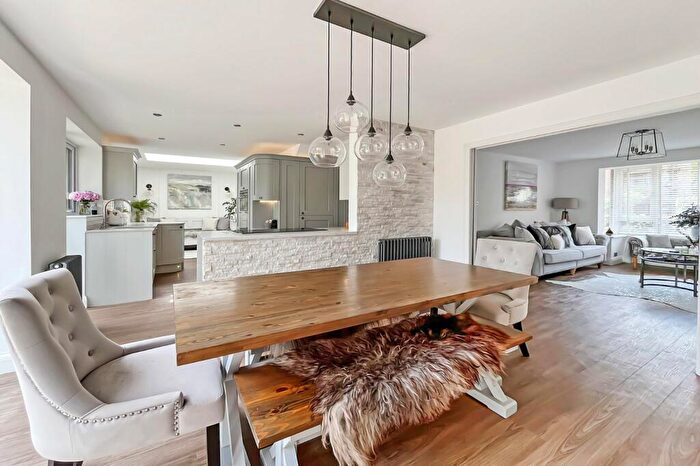 3 Bedroom Detached House For Sale In Pevensey Road, Worthing, West Sussex, BN11