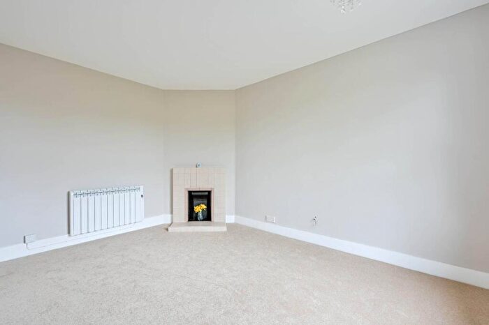 1 Bedroom Maisonette To Rent In Weston Road, Guildford, GU2