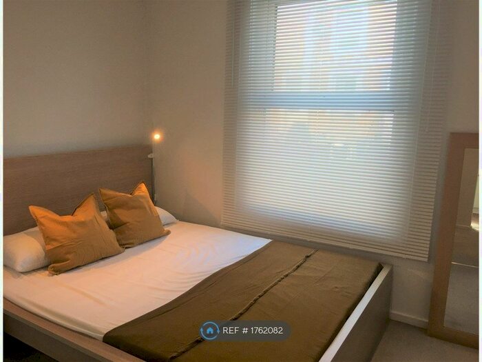 1 Bedroom Flat To Rent In William Street, Reading, RG1