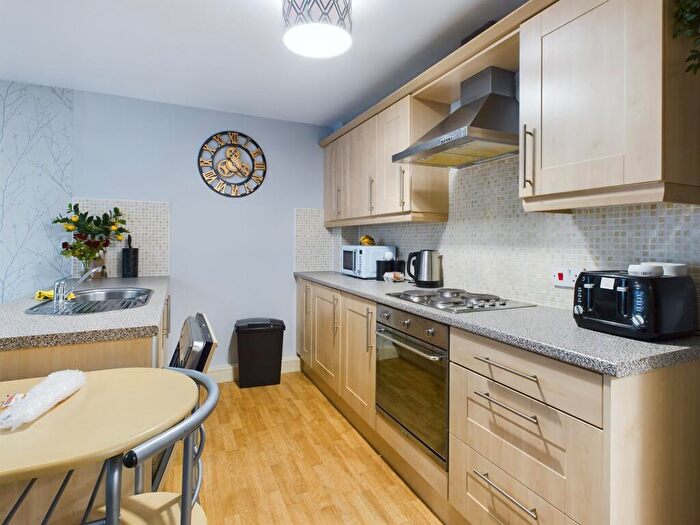 1 Bedroom Apartment To Rent In The Gateway, Reed Street, HU2