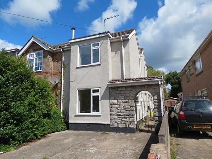 3 Bedroom House To Rent In Bedroom Semi Detached House In Winton, BH9