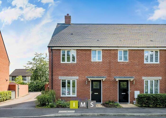 3 Bedroom End Of Terrace House To Rent In Vulcan View, Bicester, OX26