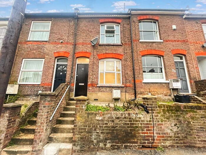 2 Bedroom Terraced House To Rent In Winsdon Road, Luton, Bedfordshire, LU1