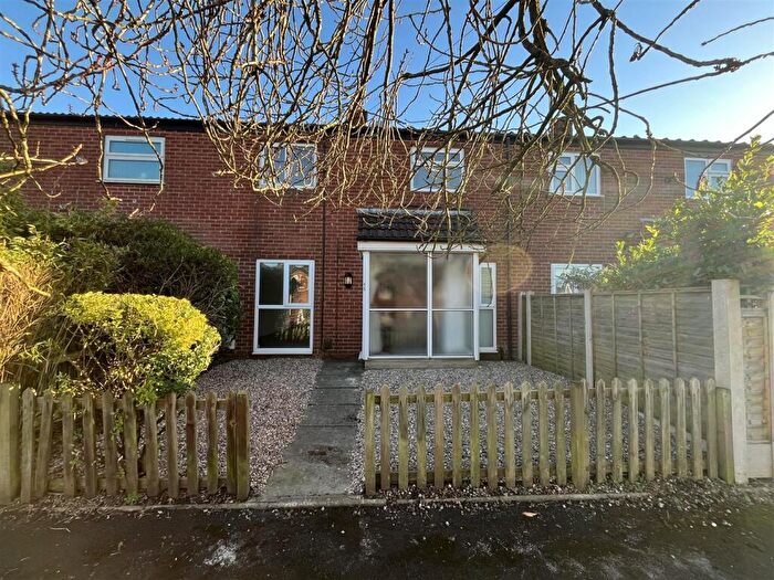 3 Bedroom Terraced House To Rent In Clough Avenue, Wilmslow, SK9