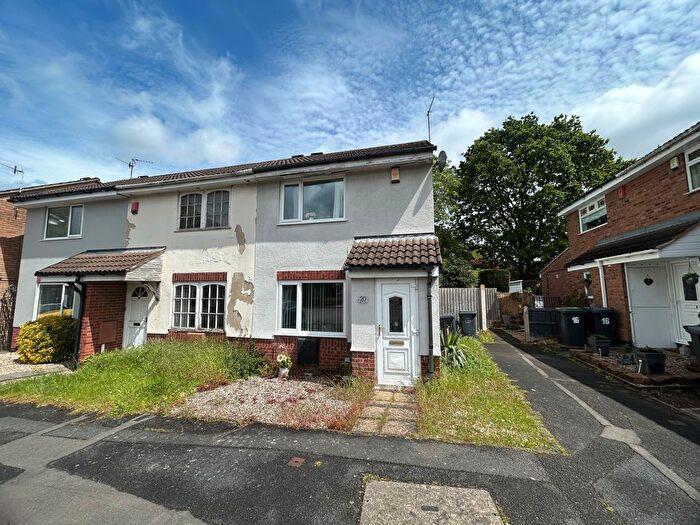2 Bedroom Property To Rent In Meadow Rise, Nottingham, NG6