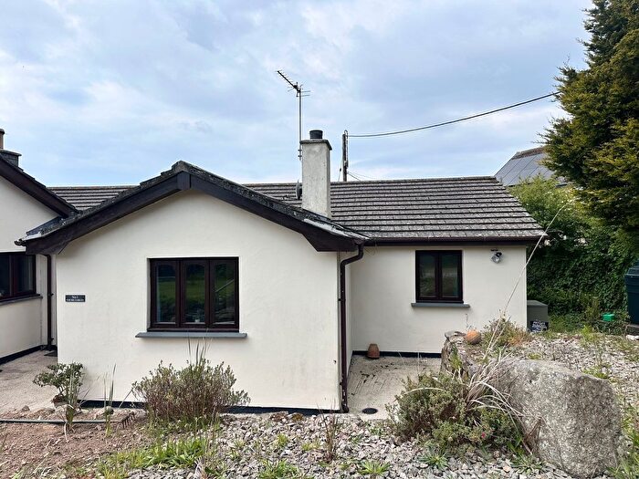 3 Bedroom Bungalow To Rent In Boskennal Lane, Penzance, TR19