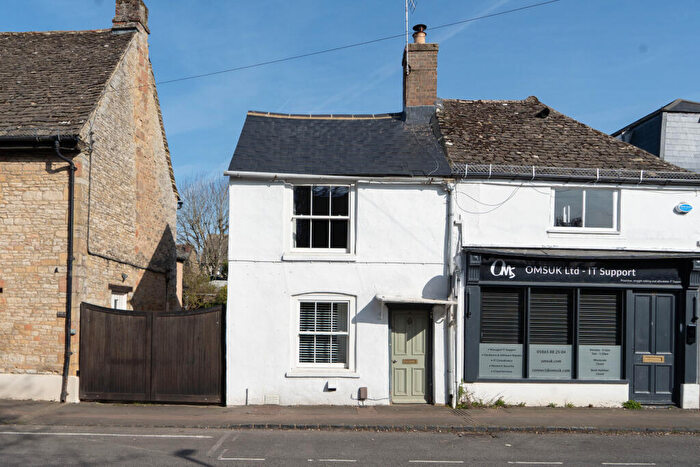 2 Bedroom Cottage For Sale In Acre End Street, Eynsham, Oxfordshire, OX29