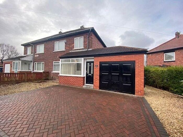 3 Bedroom Semi-Detached House To Rent In Stanhope Road, Jarrow, Tyne And Wear, NE32
