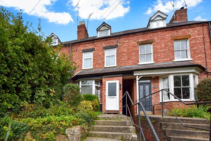 4 Bedroom Terraced House For Sale In Warwick Road, Banbury, OX16