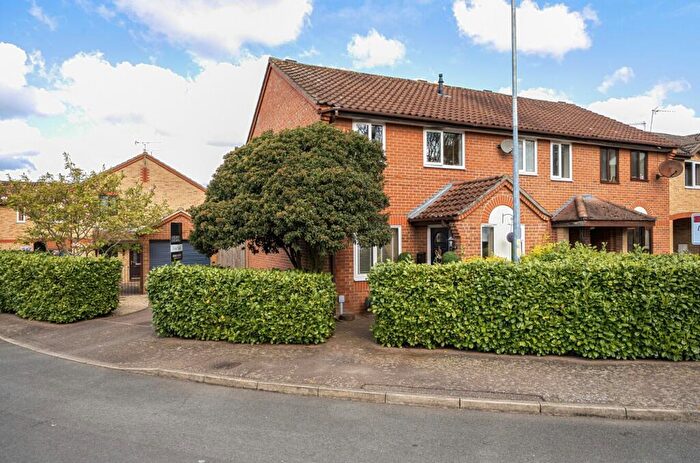3 Bedroom End Of Terrace House For Sale In Columbine Close, Thetford, IP24