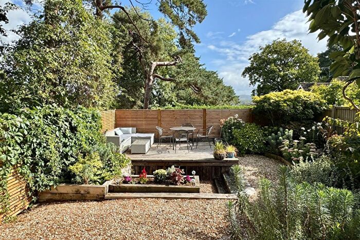 4 Bedroom End Of Terrace House For Sale In Briar Patch, Godalming, GU7